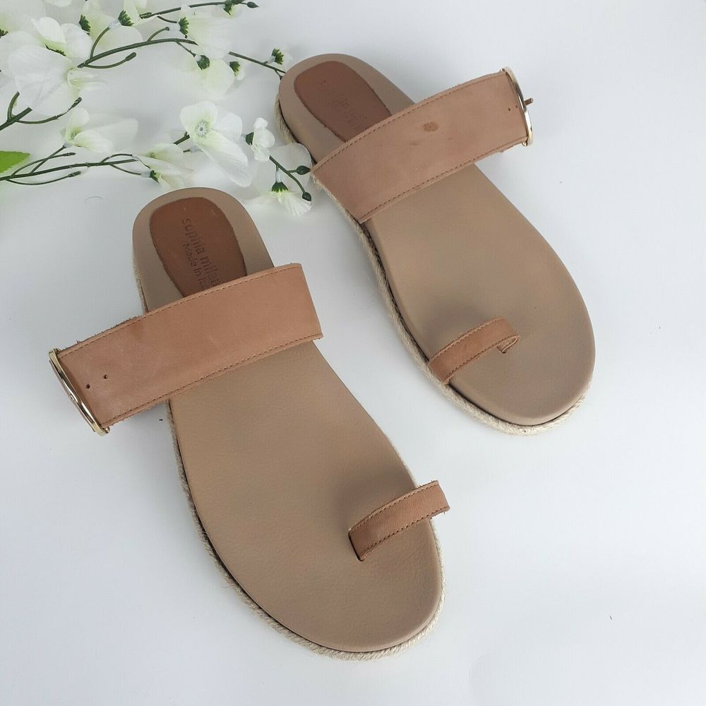 Sophia Milano Thong Sandals Spradilles Sz 9